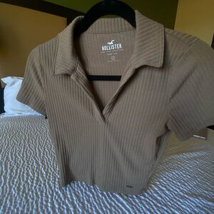 Hollister Ribbed Beige Collared Tee